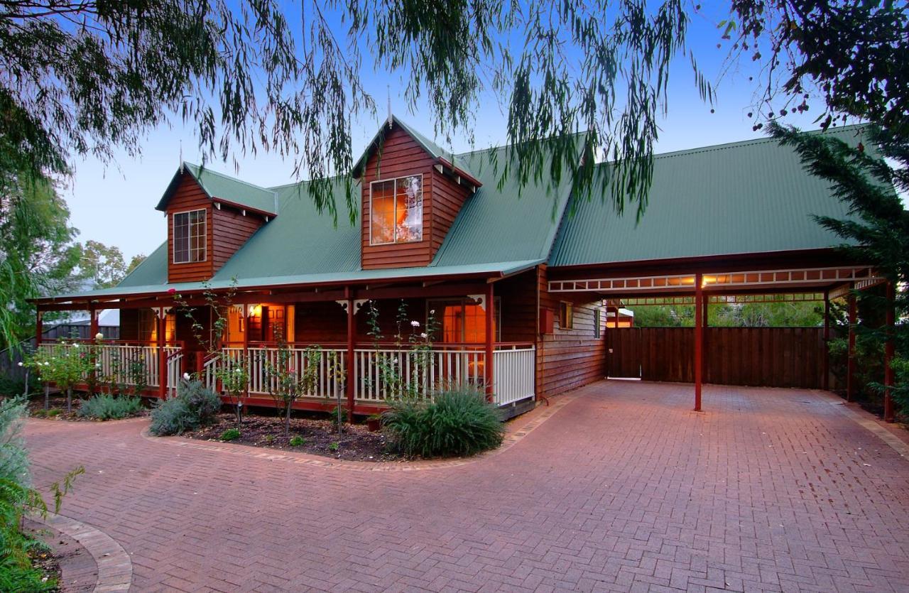 Rosewood Holiday home *