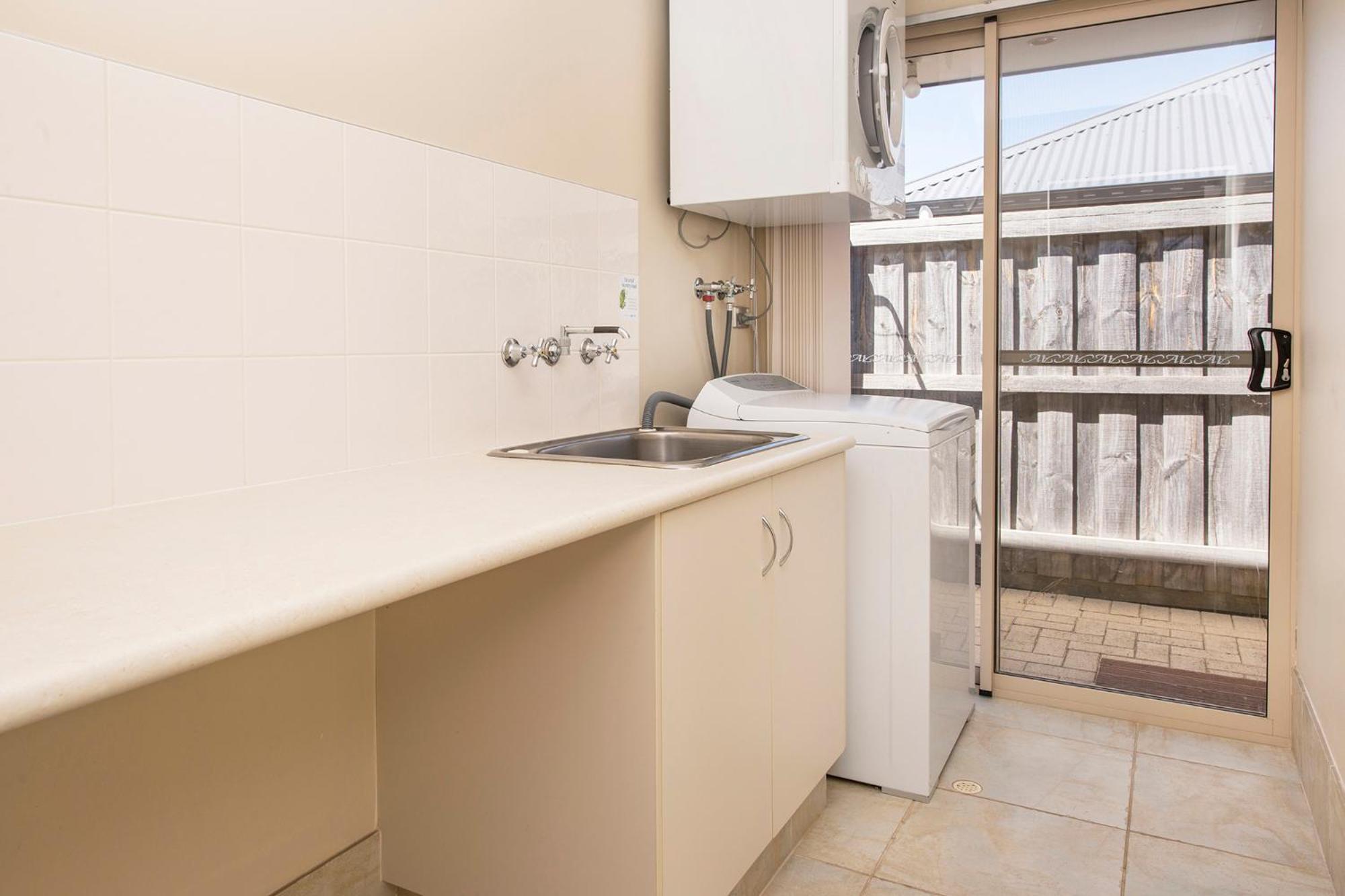 Macs Manor Dunsborough
