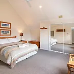 Bayshore Beachside Resort