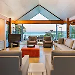 Bunkers Beach House I Private Properties