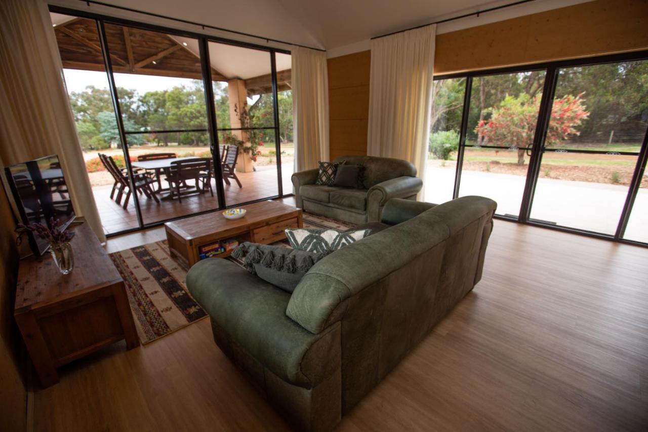 Holiday home The Parkfield