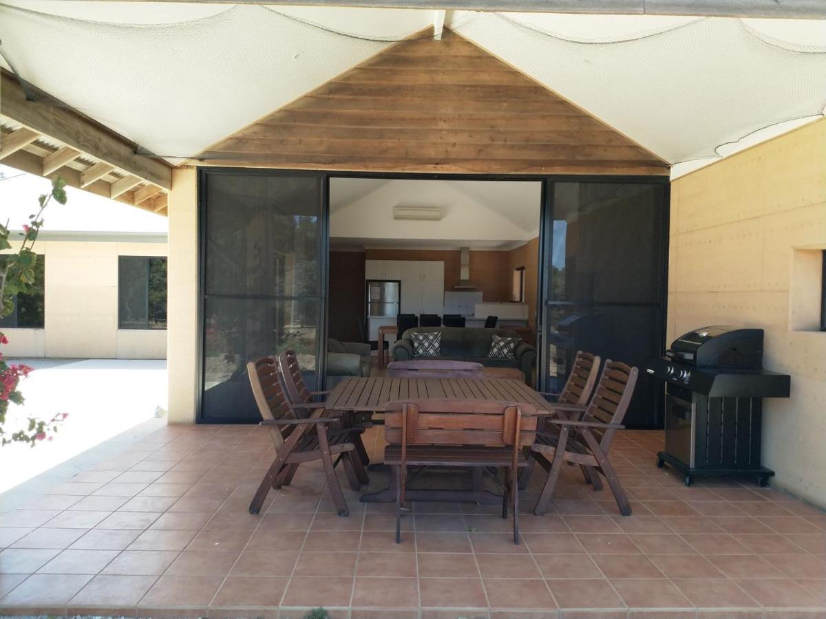 The Parkfield Holiday home