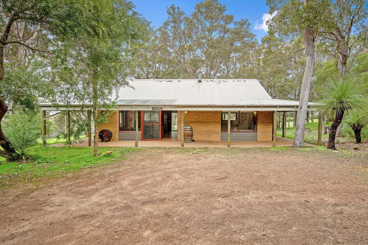Chalet Possum - Woodstone Estate *
