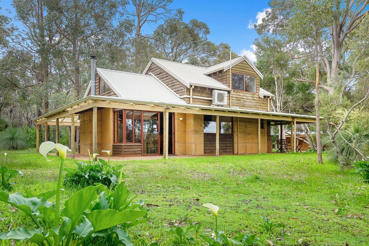 Chalet Kookaburra At Woodstone Estate Dunsborough