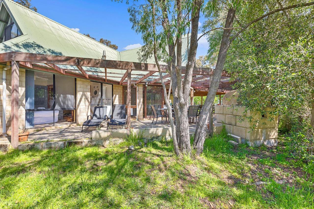 Holiday home Eagle Bay - 1 Street Back From Stunning Eagle Bay!