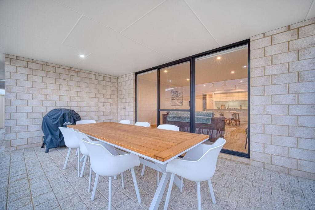 Shoreacres Retreat - Your Next In Paradise Holiday home Dunsborough