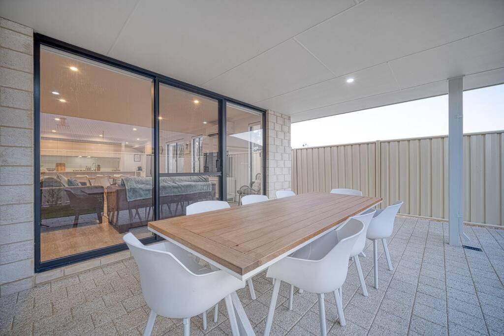 Shoreacres Retreat - Your Next In Paradise Holiday home *
