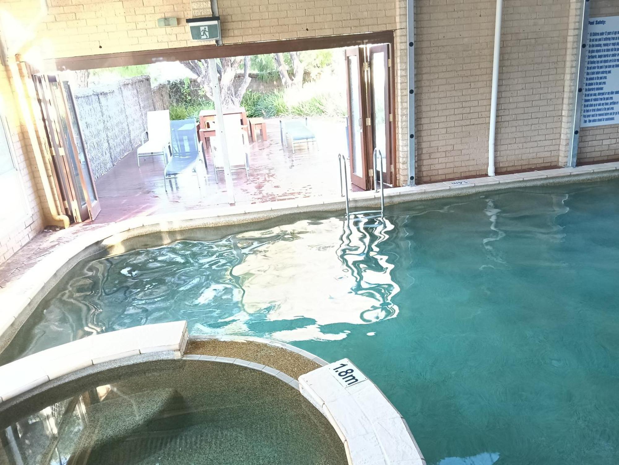 Dunn Bay Village Homes Resort *