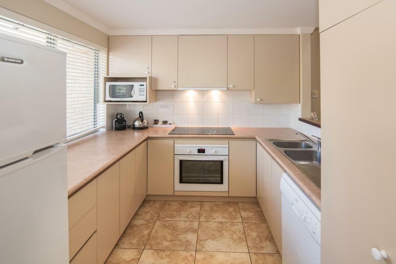 Bayshore Beachside 4*
