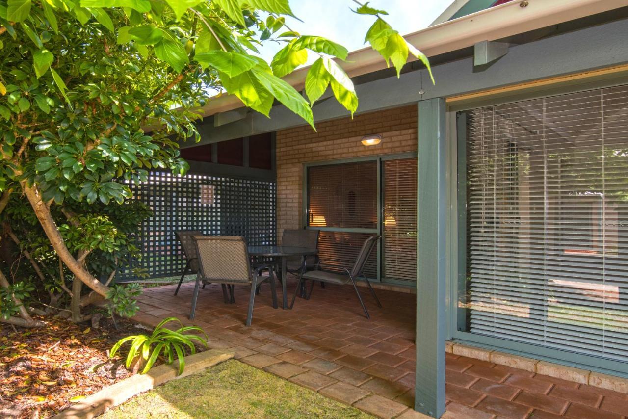 Bayshore Beachside 4*