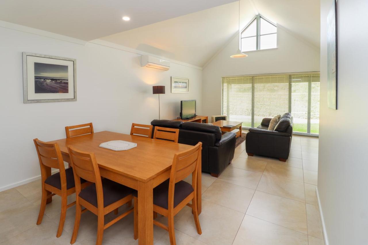 Bayshore Beachside 4*